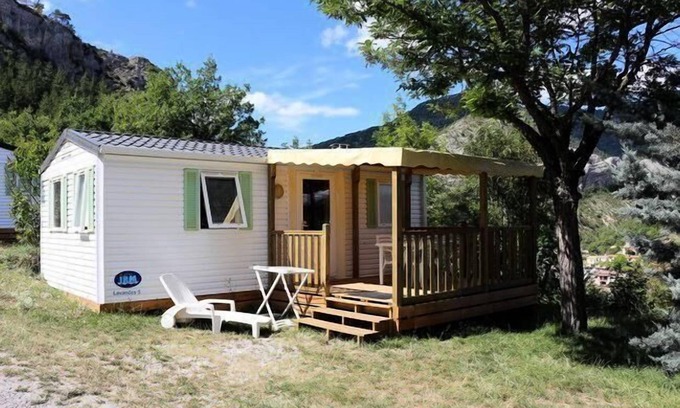 Orpierre House | Camping les Princes d'Orange* - Cottage Family Classic 3 rooms 4 people Air-conditioned Garden View