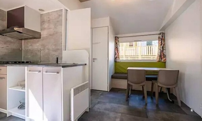 Pont-de-Salars House | Camping Les Terrasses du Lac* - 3-room Comfort mobile home for 4 people