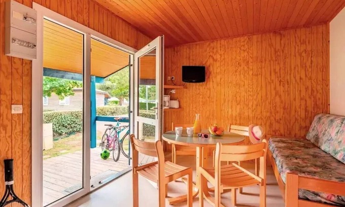 Saint-Vincent-sur-Jard Ski Chalet | Camping Vendée-Océan * - Azureva - 3-room chalet for 6 people