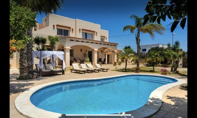 Sant Josep de sa Talaia Apartment | Can Andrea
