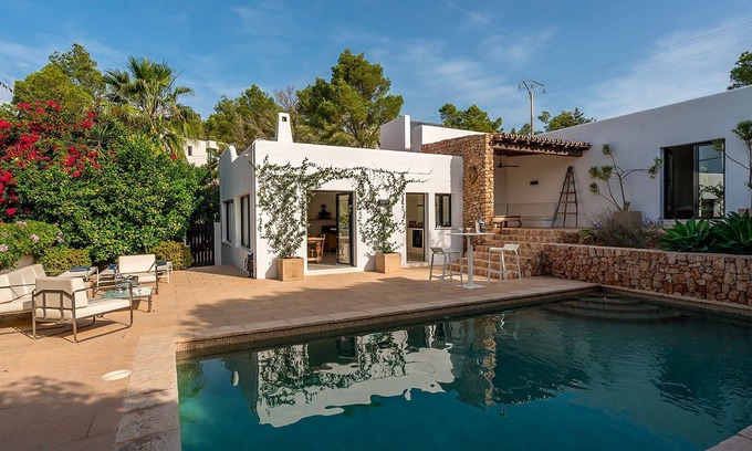 Sant Antoni de Portmany Villa | Can Blanca with pool - My Rental Homes