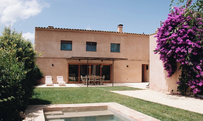La Tallada d'Emporda Villa | Can Camades - 4-bedroom, 4 bathroom house with garden and pool in L'Empordà