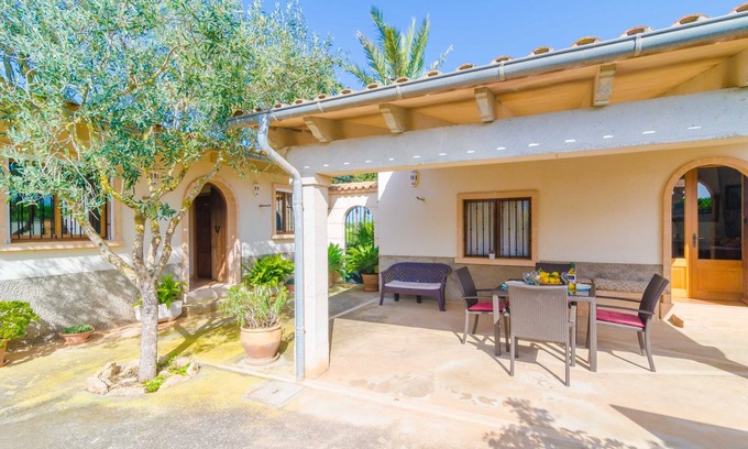 Campos House | CAN ESTELRICH- SANT BLAI - Chalet for 4 people in Campos. Free WiFi