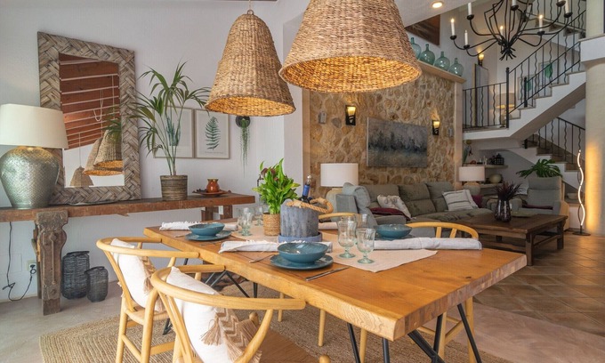 Vilafranca de Bonany Ski Chalet | Can Pontet - House In Vilafranca De Bonany