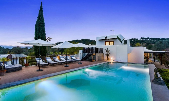 Santa Eulalia del Rio House | Can Skye