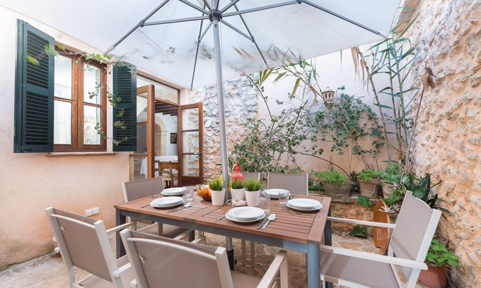 Sencelles House | CAN VALLORI - Nice house with interior terrace in Sencelles. Free WiFi