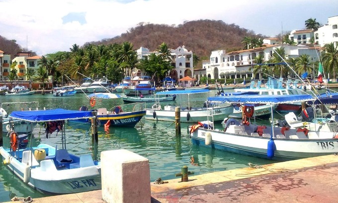 P Chahue Hotel | Canadian Resort Huatulco