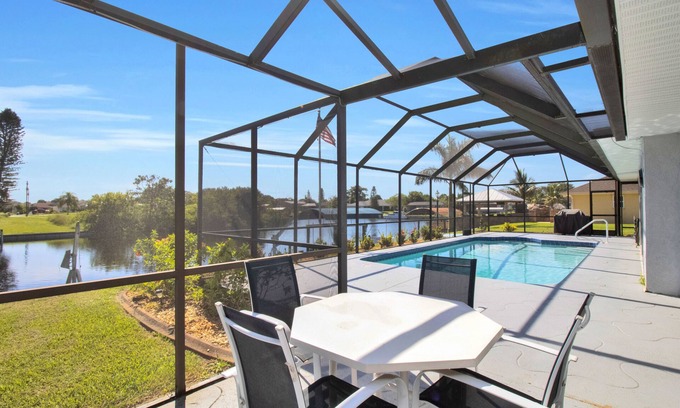 Gulf Cove Villa | Canal Front 3-Bedroom Grand Villa with Lanai Pool