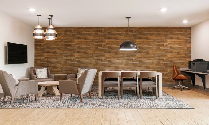Parole Hotel | Candlewood Suites Annapolis by IHG
