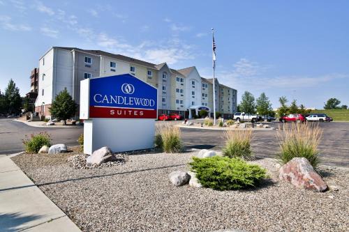 Bismarck Hotel | Candlewood Suites Bismarck