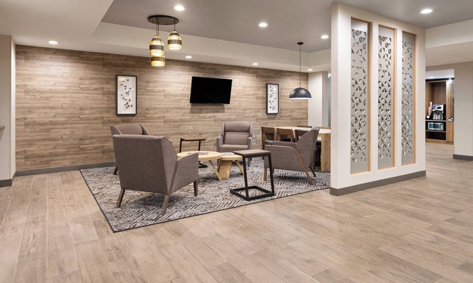 Chambersburg Hotel | Candlewood Suites Chambersburg by IHG