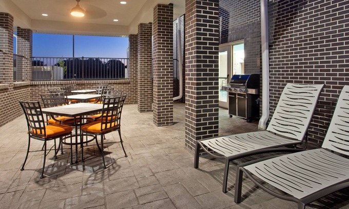 Kearney Hotel | Candlewood Suites Kearney by IHG