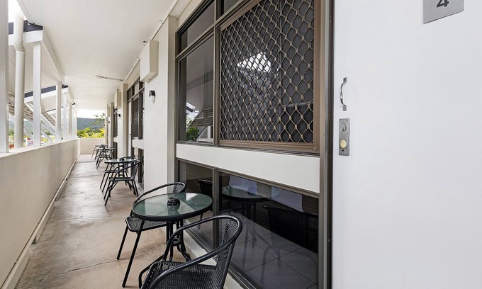 Cannonvale Hotel | Cannonvale Reef Gateway Hotel