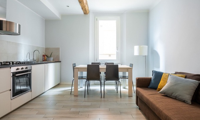 L'antico Ghetto Ebraico Apartment | Canonica Family Apartment by Wonderful Italy