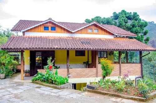 Visconde de Maua House | Cantinho Pedra da Gávea