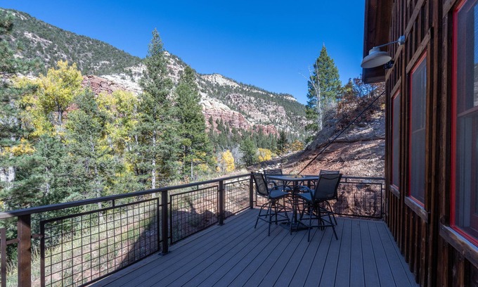 Placerville Cabin | Canyon Hideaway An Angler's Dream