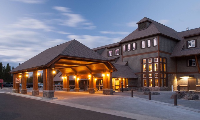 Canyon Village Cabin | Canyon Lodge & Cabins - Inside the Park