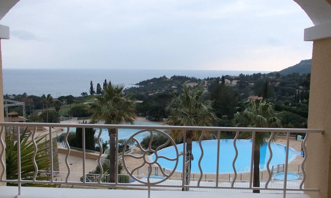 Cap Esterel Apartment | Cap Esterel/MAGNIFIC SEA VIEW