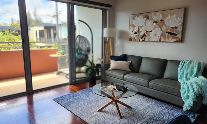 Capel Sound Apartment | Capel Sands Beachfront Apartment