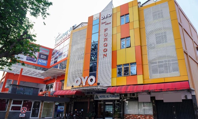 Palembang Hotel | Capital O 142 Hotel Al Furqon Syariah