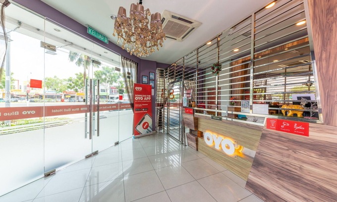 Kempas Hotel | Capital O 90903 Blue Bell Hotel