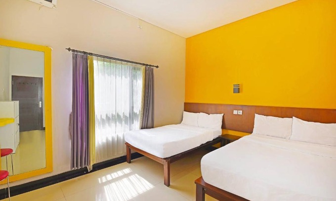 Denpasar Utara Hotel | Capital O 91405 Hotel Lavarta