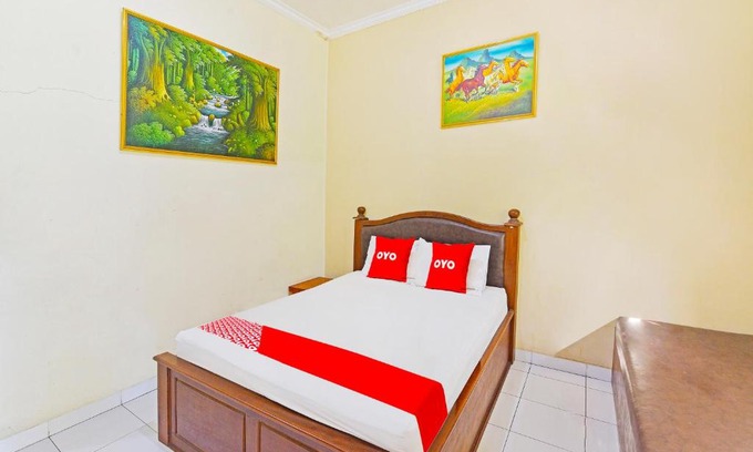 Gatot Subroto Hotel | Capital O 91406 Agus Jaya Residence