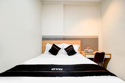 Tanjung Duren Utara Hotel | Capital O 94637 Teratai Residence