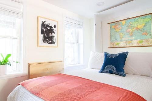 Southeast Apartment | Capitol Hill Studio - Sub Walkscore W D