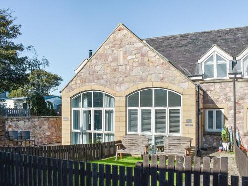 Beadnell House | Captain Jack's