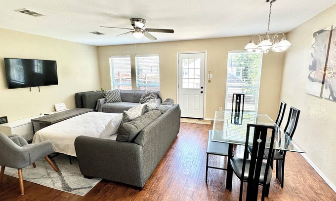 Garland House | Captains Place