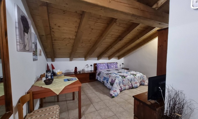 Pinzolo RV Rental | Caravan 'Adamello 2' with Wi-Fi