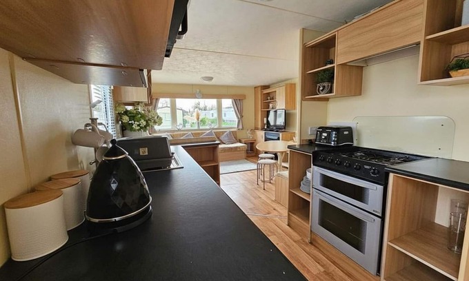 Rhyl Cabin | Caravan Declan 3 bed