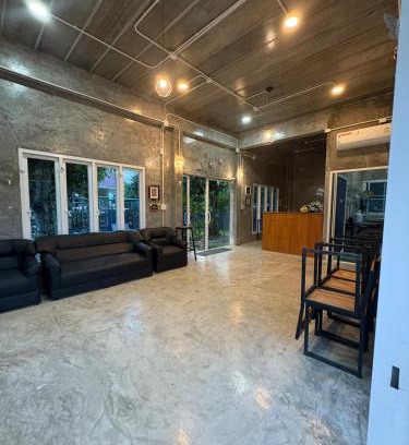 Thoeng House | Carden Café