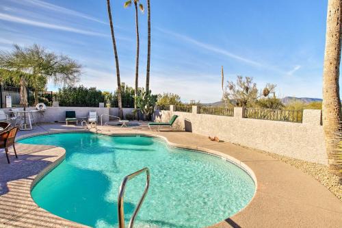 Carefree House | Carefree Home Pool Access and Mountain Views!