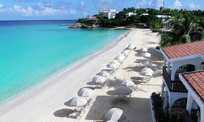 West End Village Hotel | Caribbean Getaway | Room w/Full Kitchen & Patio | Steps Away from the Beach