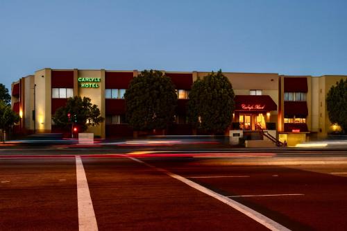 Campbell Hotel | Carlyle Hotel