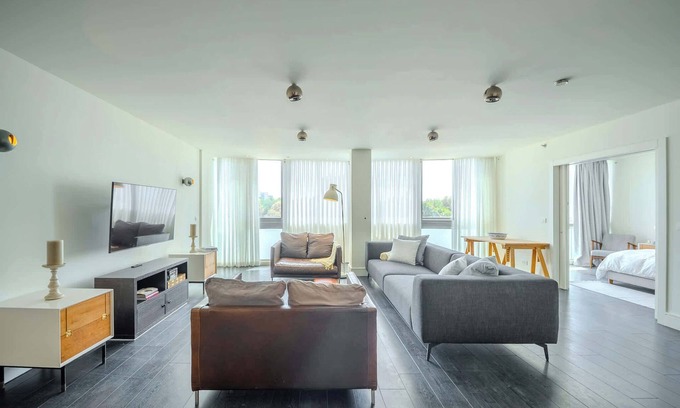 Old North Apartment | Carmelo Port BeachFront shelter in the building