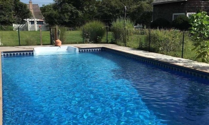 East Quogue Bed & Breakfast | Carole's Place B & B