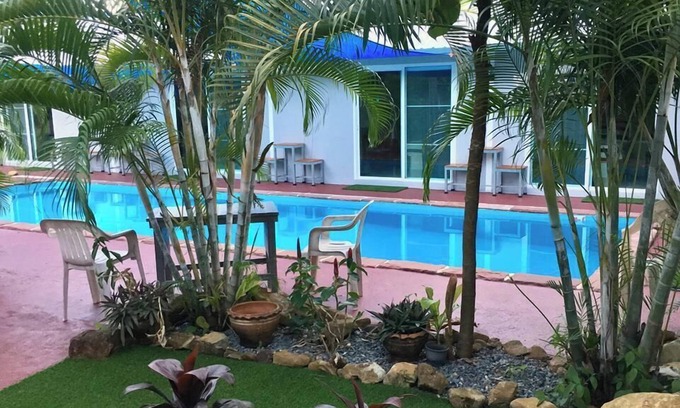 Bai Lan Hotel | Carpe Diem Guest House