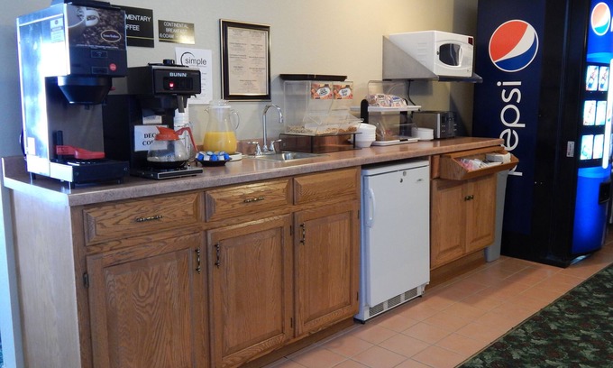 Carrington Hotel | Carrington Inn & Suites