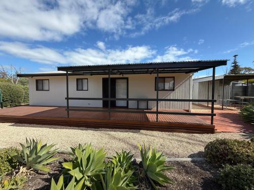 Carribie House | Carron Cottage - Corny Point