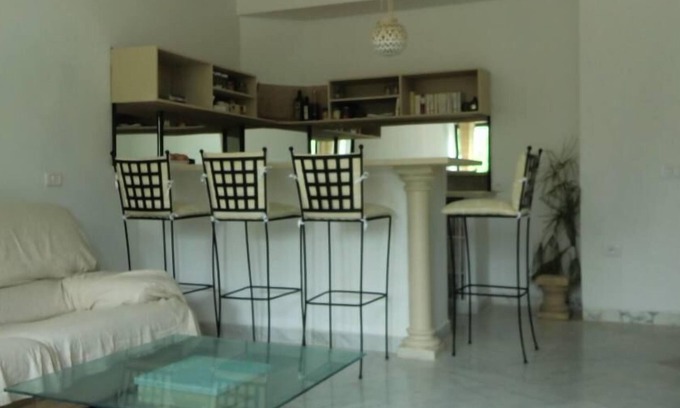 Amilcar Apartment | Carthage: Large Studio in CARTHAGE Salammbô