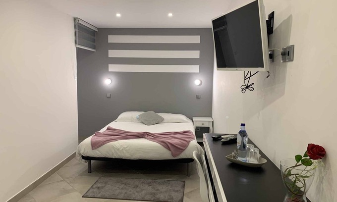 Poco Partido Hotel | Carvoeiro B&B and S.P.A Economy 6