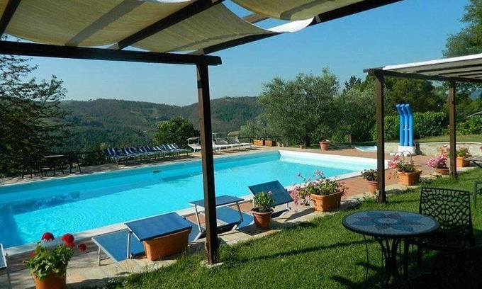 Monte Santa Maria Tiberina House | Casa Brina B: A characteristic and welcoming two-story independent house made of stone, with Free WI-FI.