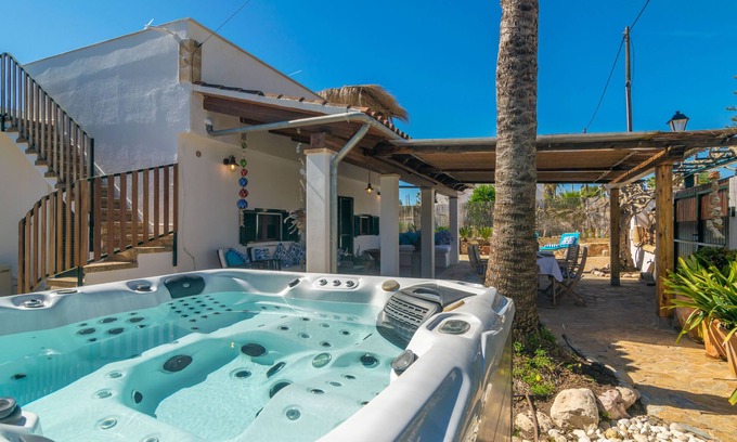 Son Moja House | CAS PATI (SON MOJA) - Fantastic house in Son Moja, with private jacuzzi and near to Cala S
