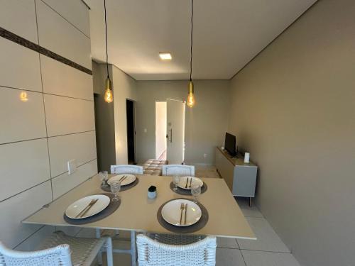 Plano Diretor Sul House | Casa 01 - Casa com 2 quartos, próximo a rodoviária e aeroporto