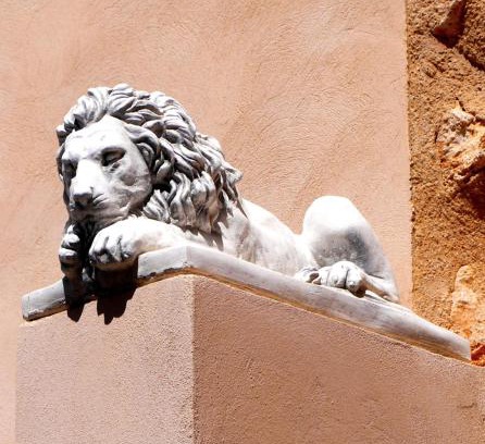 Es Llombards House | CASA 3 LEONES - Stadthaus im Fincastil mit Longpool, Patio, Garten
