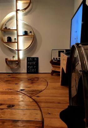Casais do Rio House | Casa 40th-Music Wood House