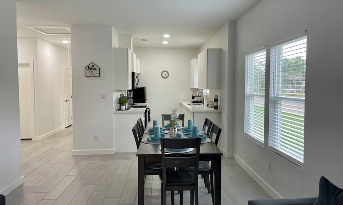 Harlingen Apartment | Casa 521 a